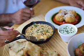 The Swan Valley Hotel