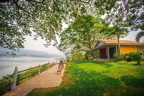 Khong Chiam Orchid Riverside Resort