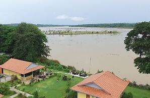 Khong Chiam Orchid Riverside Resort