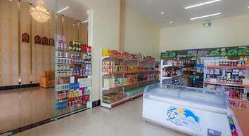 Seventh Heaven Hotel and High Bar