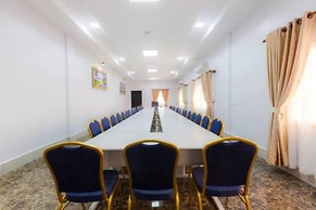 Seventh Heaven Hotel and High Bar