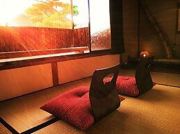 Guest House Oumi - Hostel