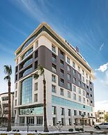 B Business Hotel & Spa