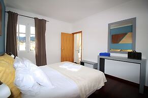 Casas da Avenida e do Pico