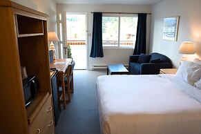 Chalet Inn