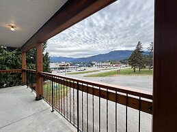 Chalet Inn