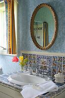 L'Auberge Provencale Inn & Restaurant