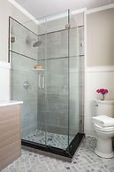 L'Auberge Provencale Inn & Restaurant