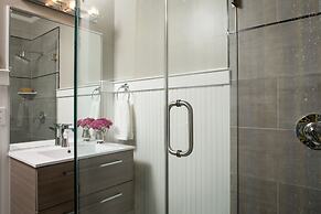 L'Auberge Provencale Inn & Restaurant