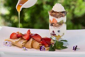 L'Auberge Provencale Inn & Restaurant