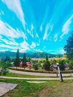 Mong Homestay Resort