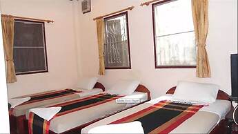Mao Phashok Guesthouse
