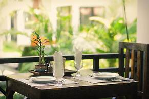 SR Sofia Villa Hotel