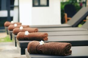 SR Sofia Villa Hotel