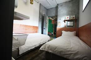 Hongdae Guesthouse Pajamaparty - Hostel