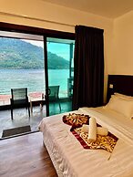 The Barat Perhentian Beach Resort