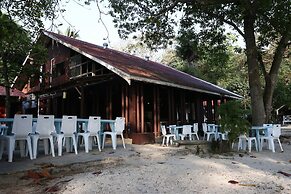 The Barat Perhentian Beach Resort