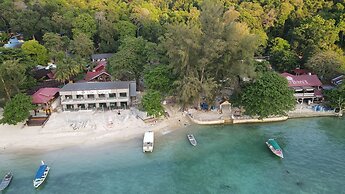 The Barat Perhentian Beach Resort