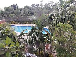 Relaxing Garden Resort