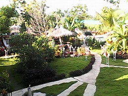 Relaxing Garden Resort