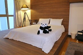 Panda Residences at Regalia