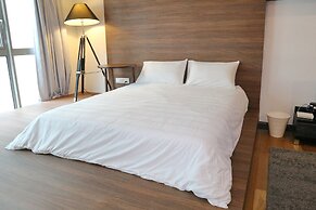 Panda Residences at Regalia