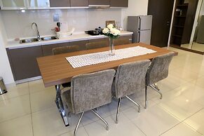 Panda Residences at Regalia