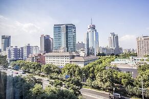 Lacasa Service Apartment