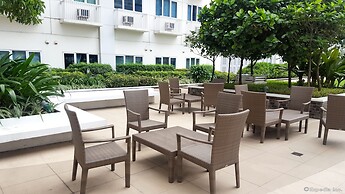 The Concierge at Sea Residences