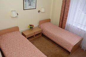 Voyage Hotel