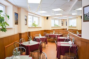 Voyage Hotel
