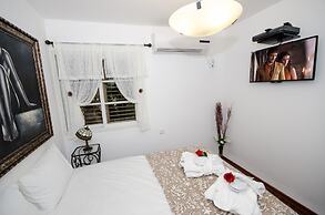 The Pearl of the Golan - Pnina BaGolan