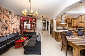 The Pearl of the Golan - Pnina BaGolan