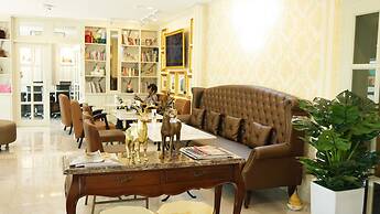 Westgate Residence Hotel