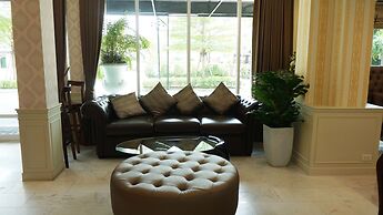 Westgate Residence Hotel
