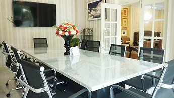 Westgate Residence Hotel