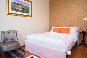 Westgate Residence Hotel