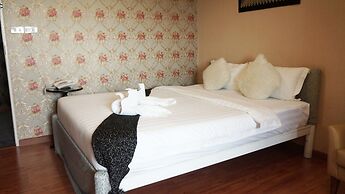 Westgate Residence Hotel
