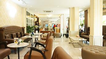 Westgate Residence Hotel