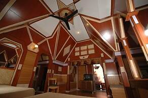 Shari-La Island Resort