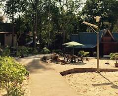 Shari-La Island Resort