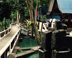 Shari-La Island Resort