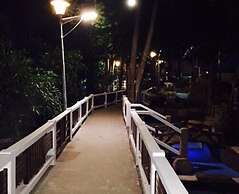 Shari-La Island Resort