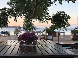 Golkoy Suites Boutique Hotel