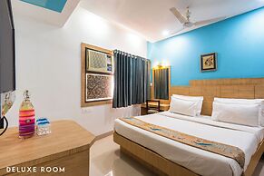 Hotel Ashish Palace