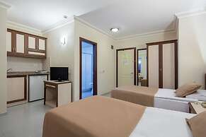 May Flower Apart Hotel