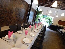 Jacaranda Guesthouse