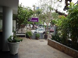 Jacaranda Guesthouse