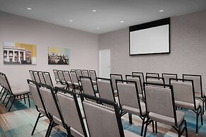 Home2 Suites by Hilton Eugene Downtown University Area