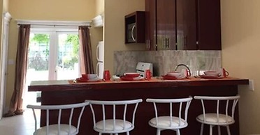 Mangrove Cay Sea View Villas